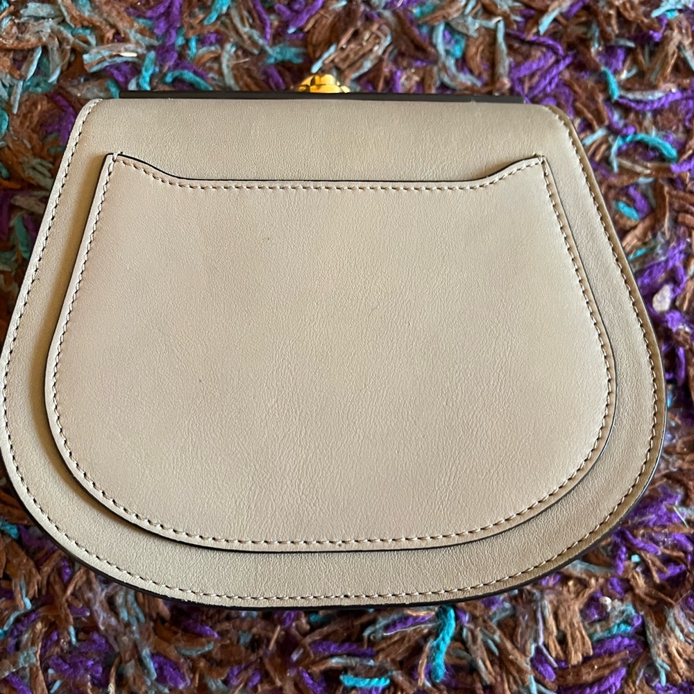 Authentic Chloe - Picture 6 of 11